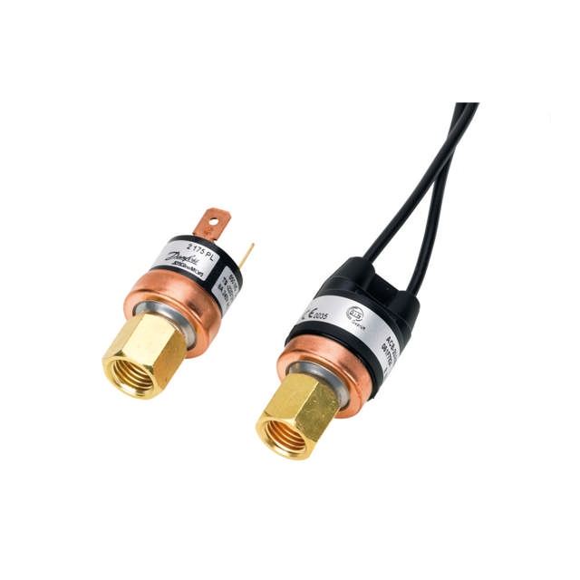 Pressure sensitive switch, LP, breaks at 7±6PSI (R454C)
